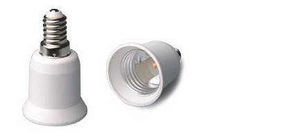 Sriegių adapteris nuo E14 iki E27