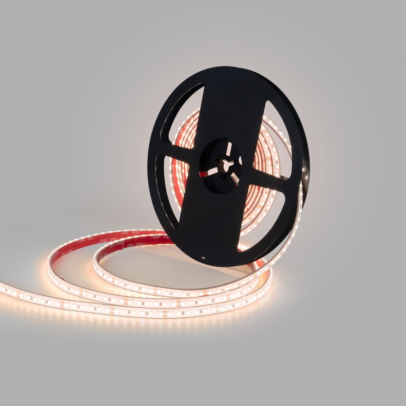 Vandeniui atspari 24 V DC LED juosta