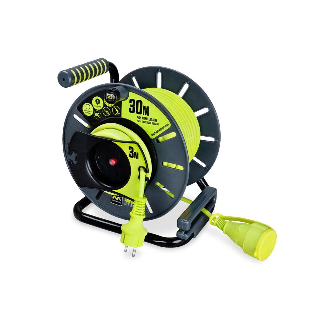 Pro-XT kabelio ritė – 1 lizdas – aukšto matomumo kabelis 3x1,5 mm² – 30m + 3m – IP44